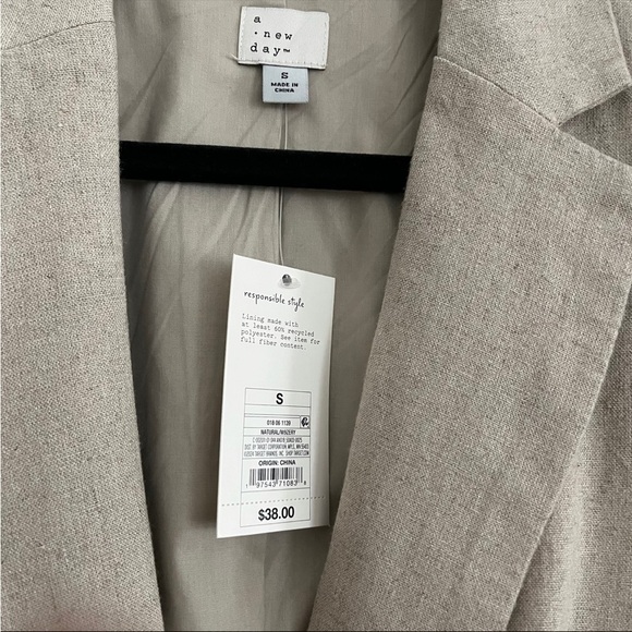 NWT oversized linen blazer tan small a new day - Picture 6 of 6